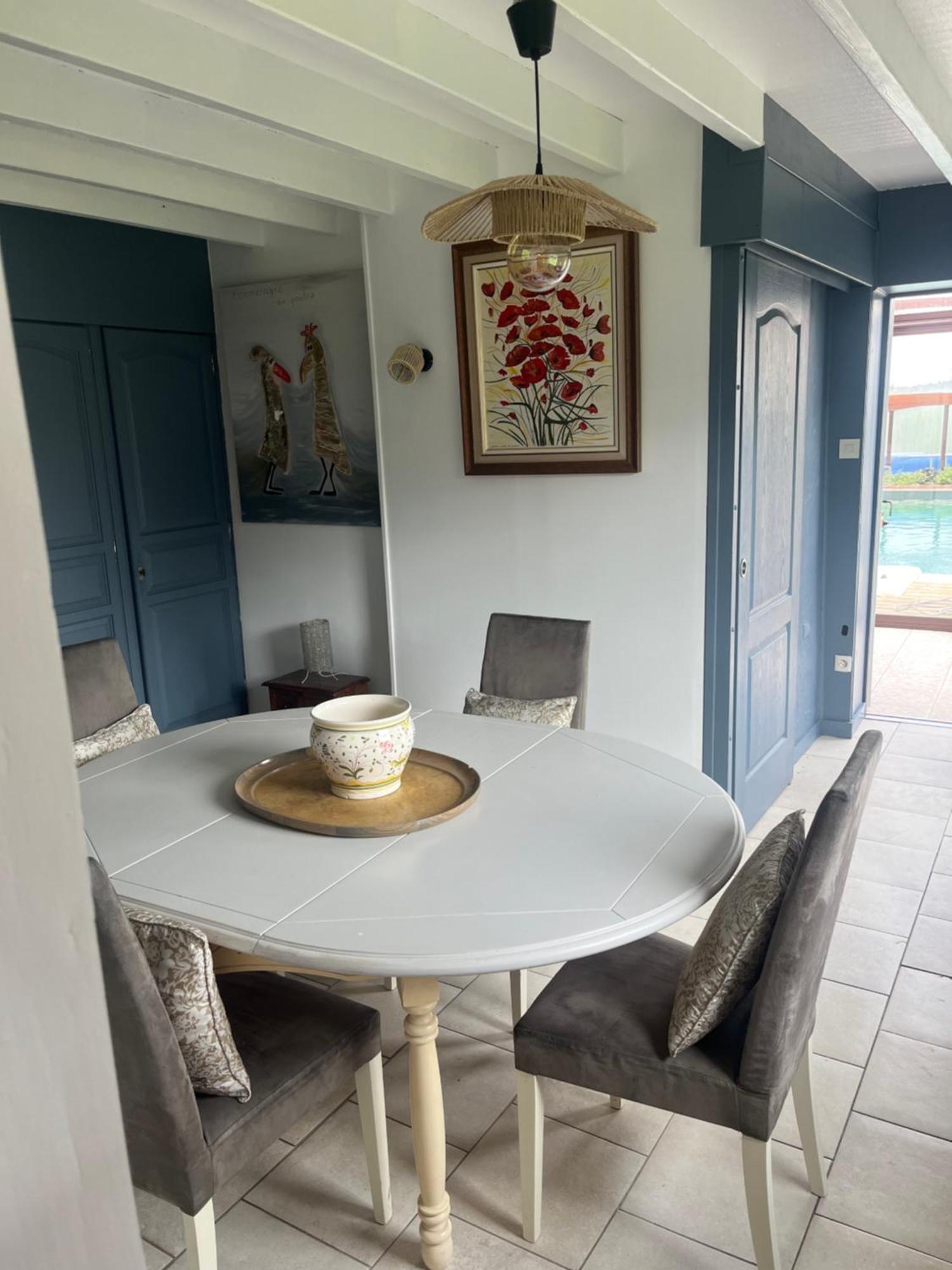 La Maison De Famille Neville Bagian luar foto